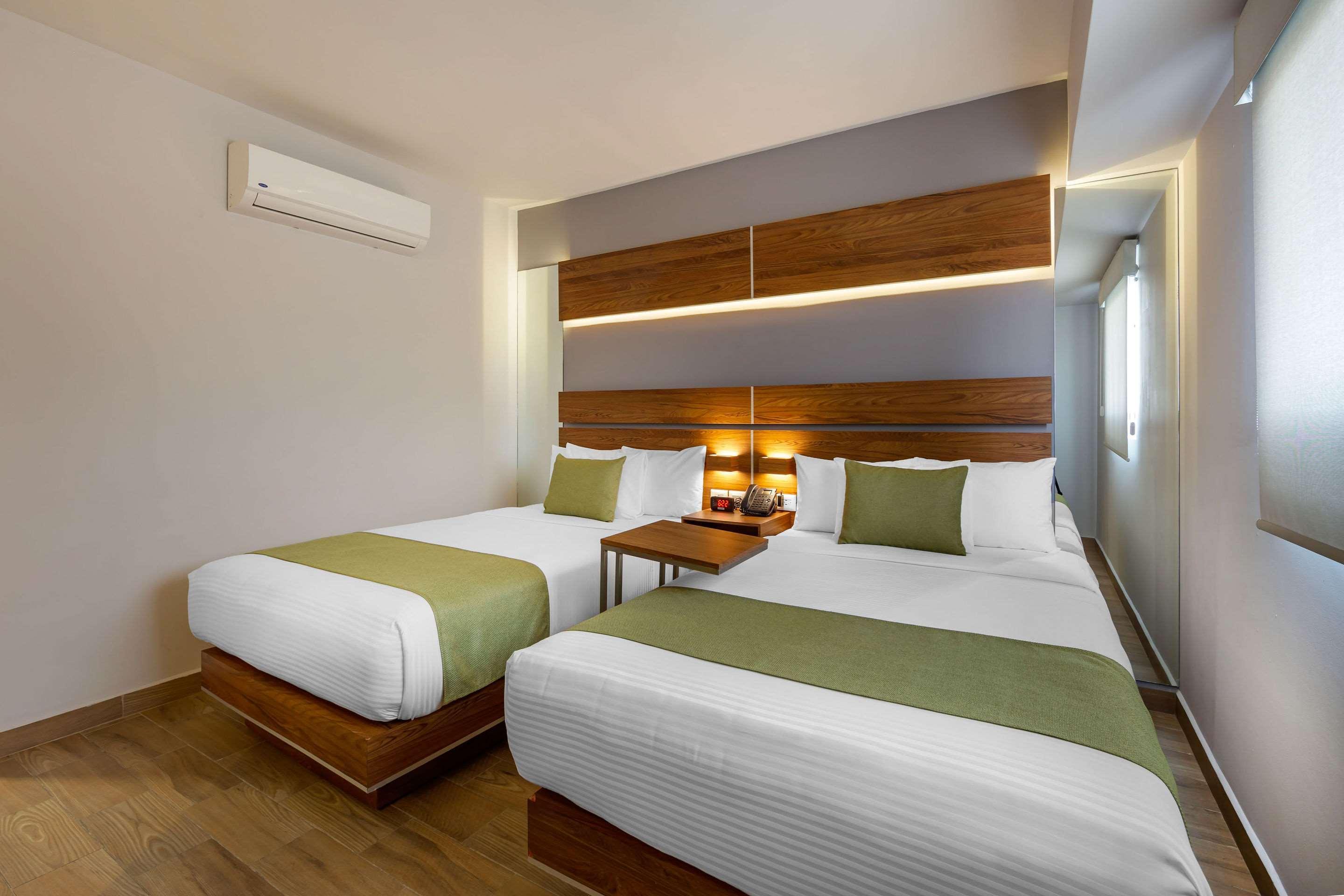 Sleep Inn Tijuana Esterno foto