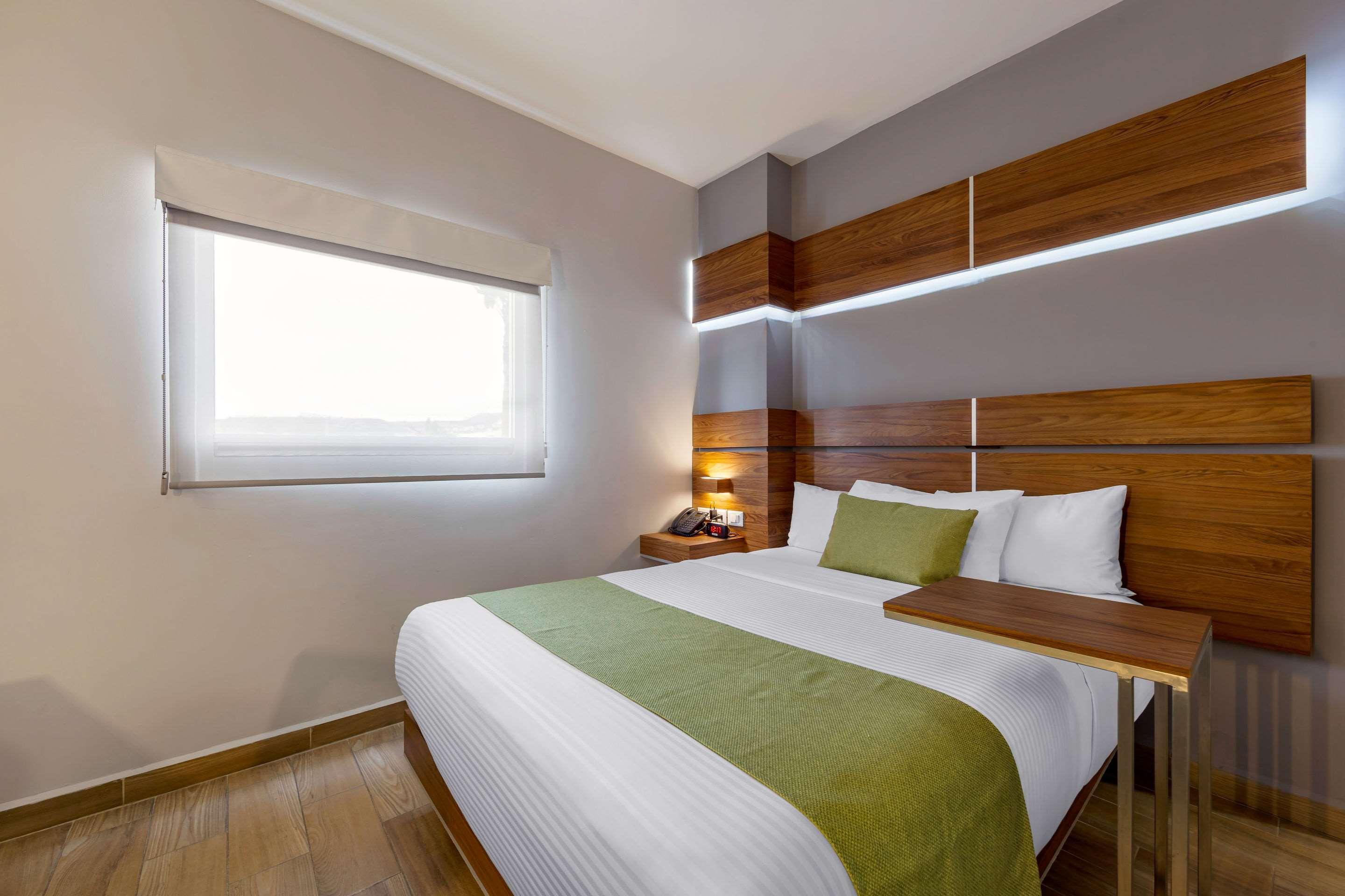Sleep Inn Tijuana Esterno foto