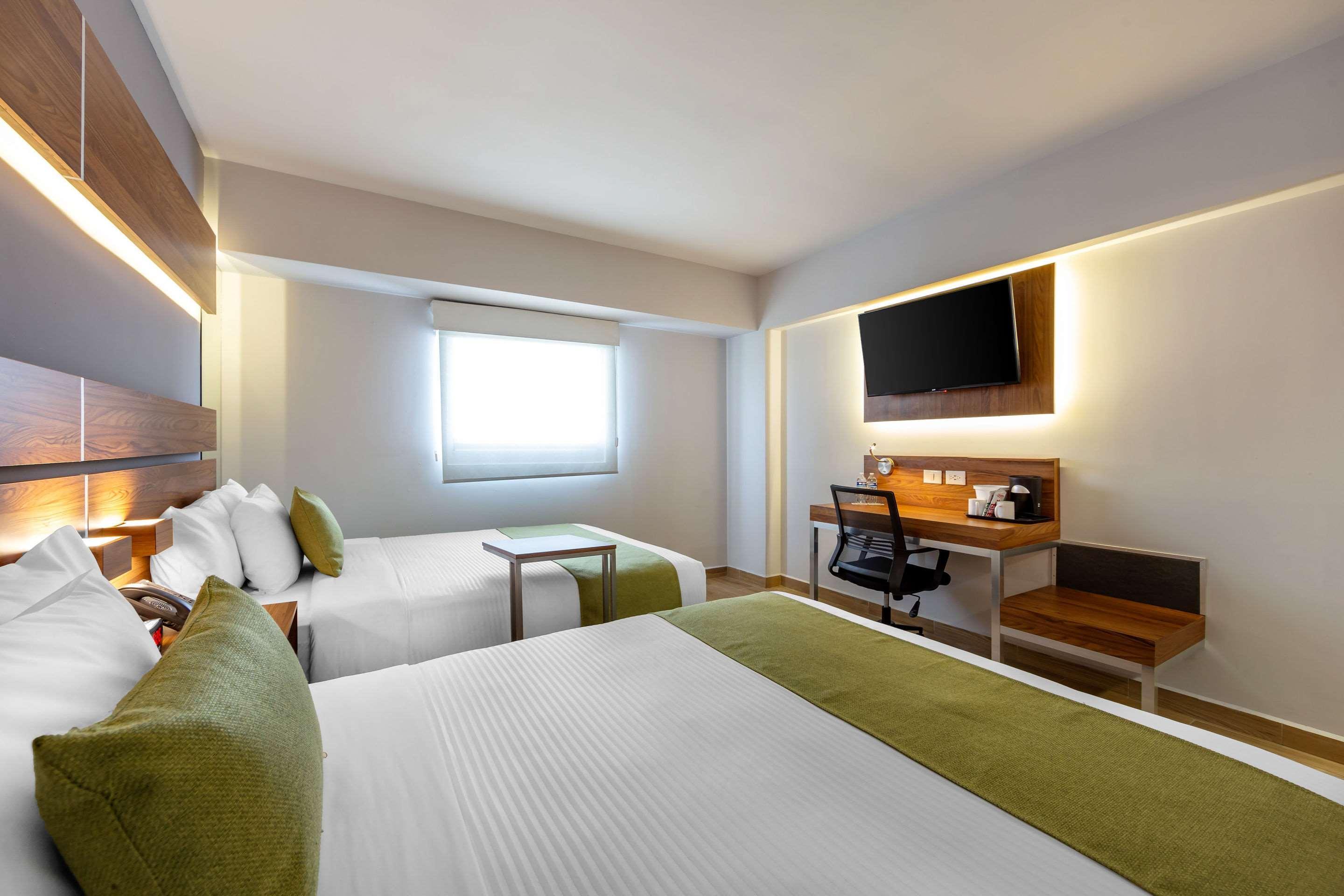 Sleep Inn Tijuana Esterno foto