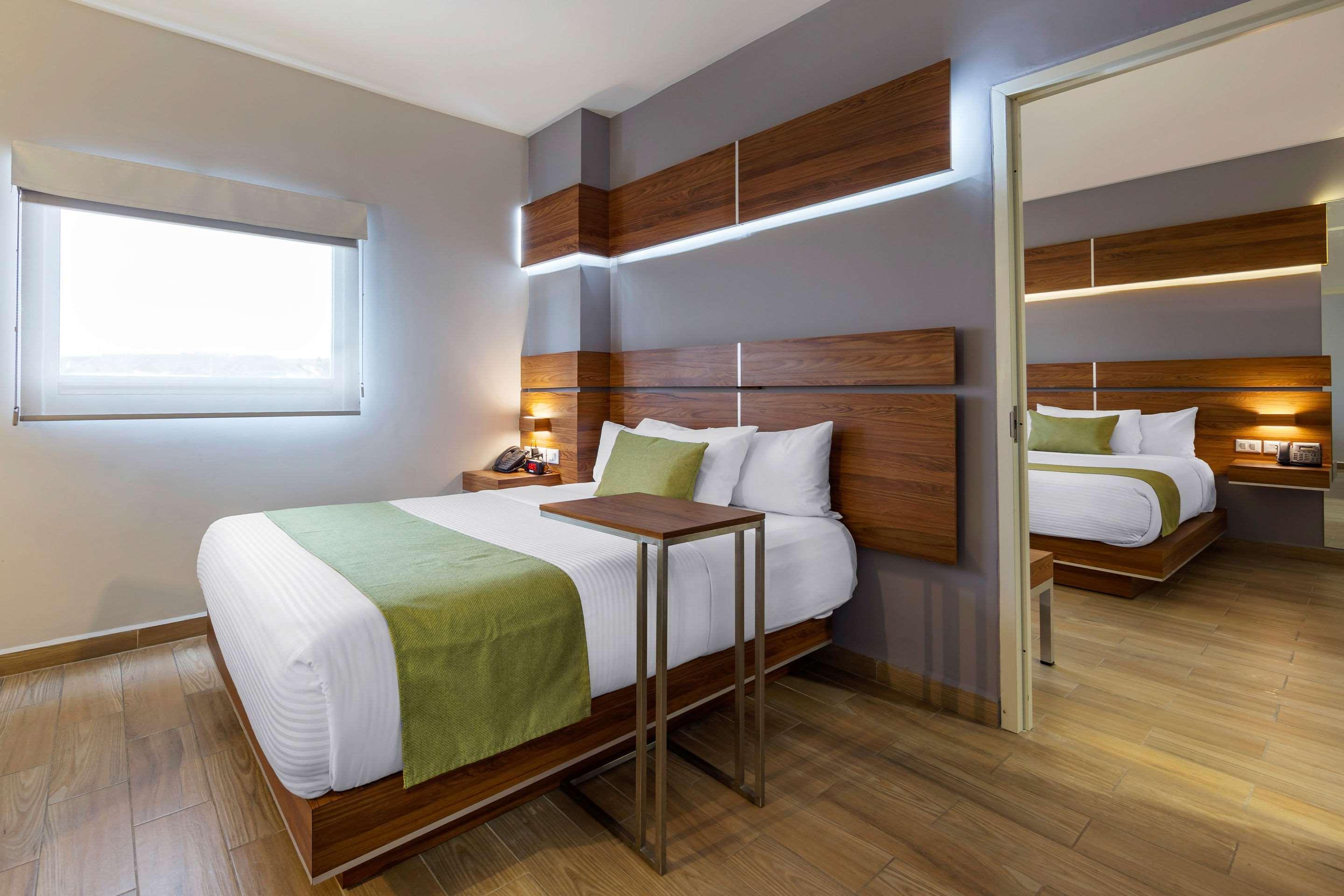 Sleep Inn Tijuana Esterno foto